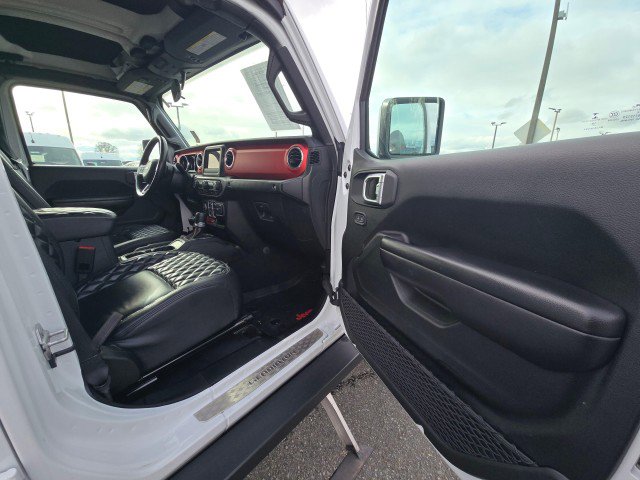 Used 2020 Jeep Gladiator Rubicon w/ LED Lighting Group AWD/4WD image 11