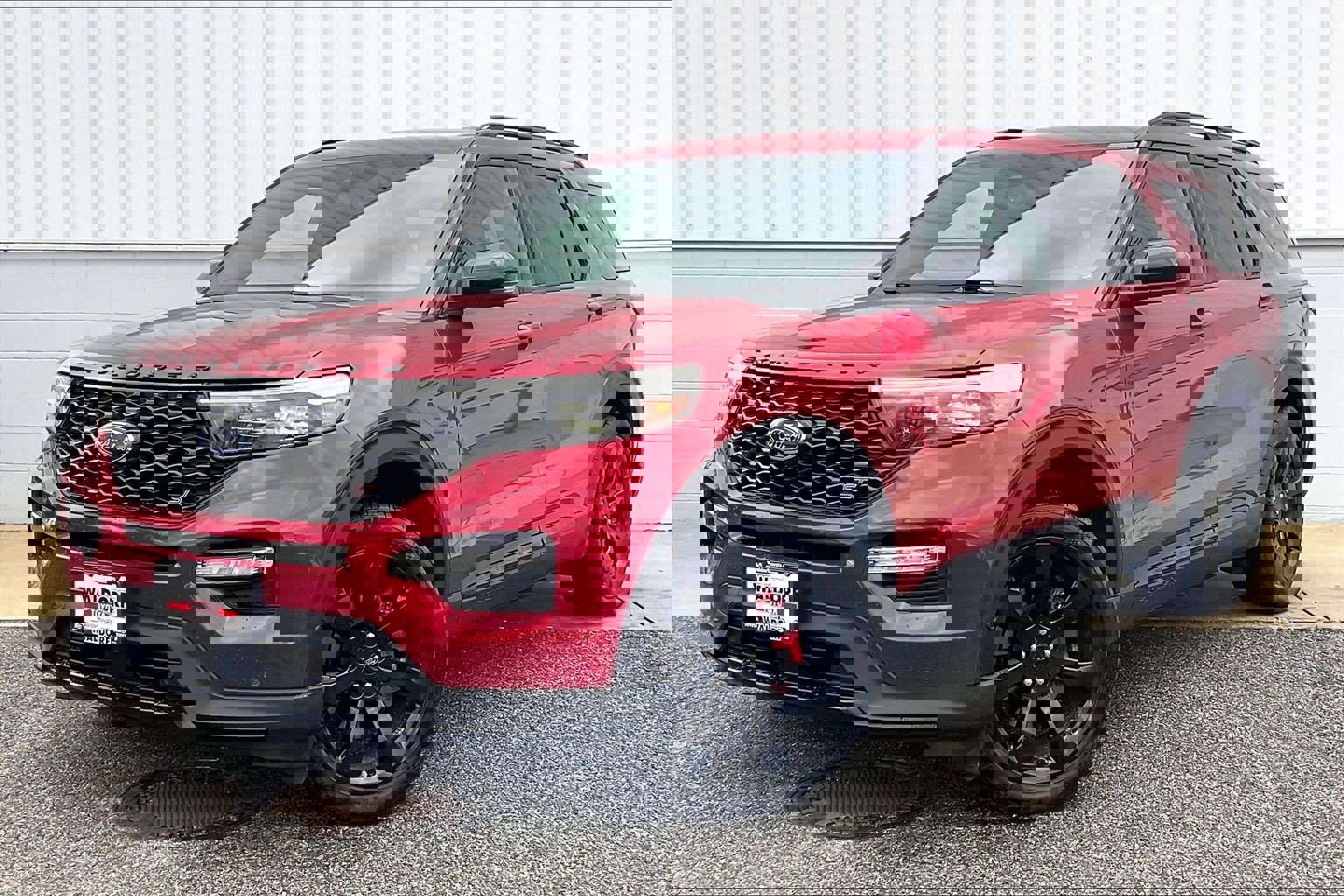 Used 2020 Ford Explorer ST w/ ST Street Pack image 2