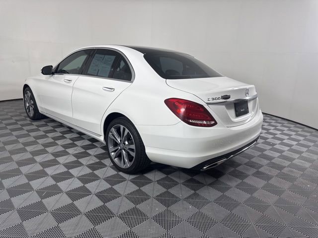 Used 2017 Mercedes-Benz C 300 4MATIC Sedan image 5