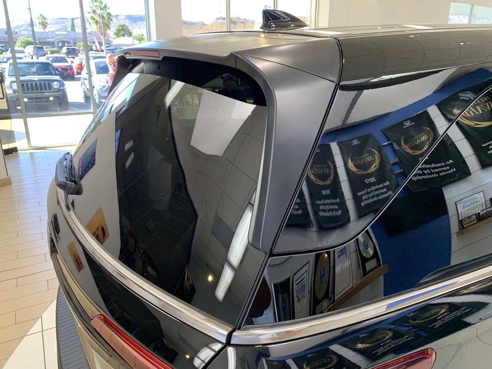 New 2026 Honda Odyssey Touring image 4