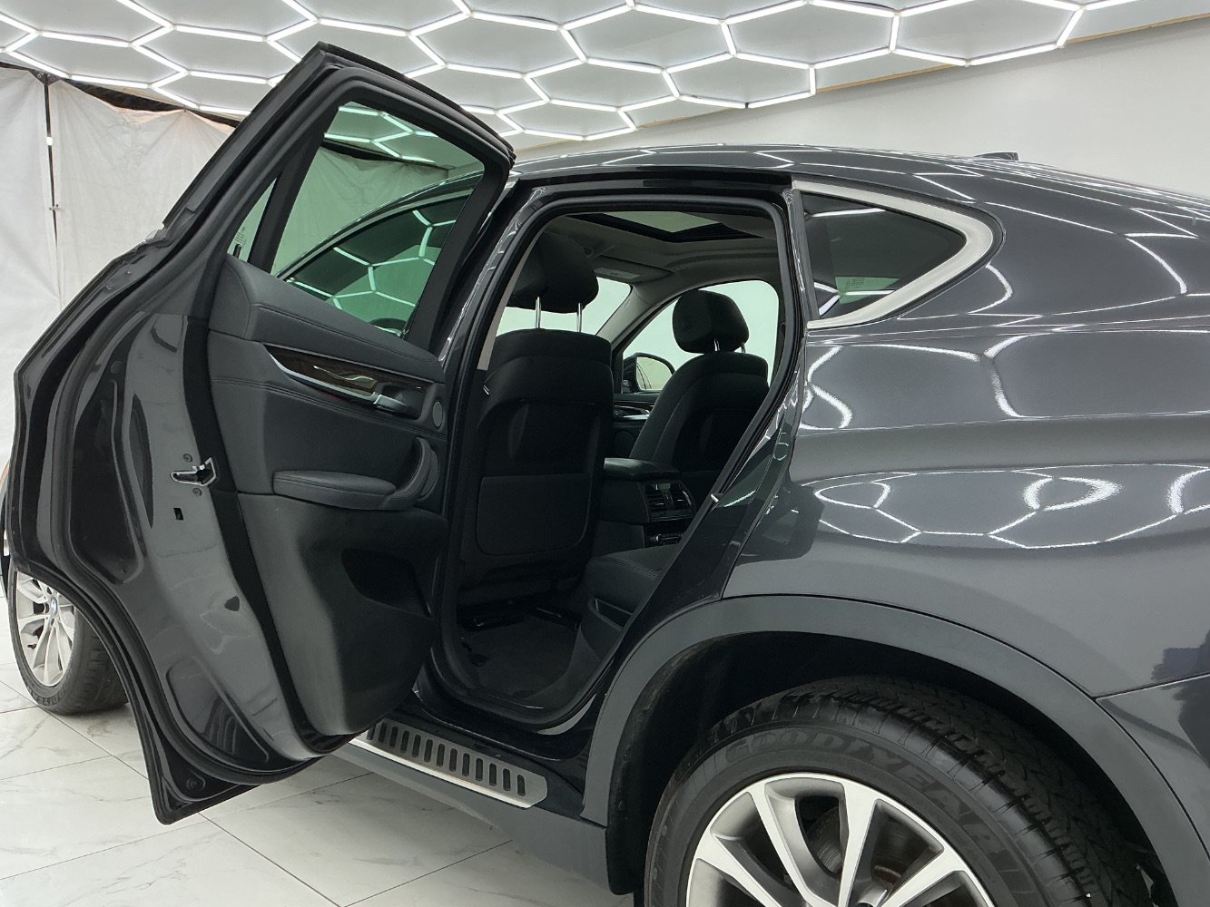 Used 2015 BMW X6 xDrive35i AWD/4WD image 23