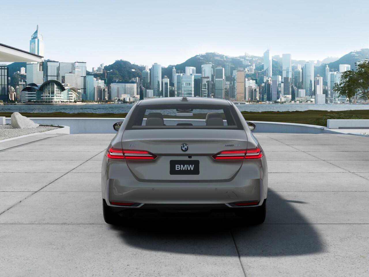 New 2026 BMW i5 eDrive40 image 5