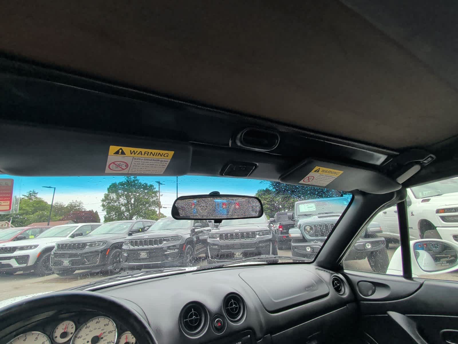 Used 2001 MAZDA MX-5 Miata RWD image 28