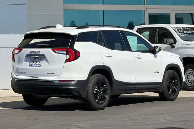 Used 2023 GMC Terrain AT4 w/ LPO, Cargo Package AWD/4WD image 4