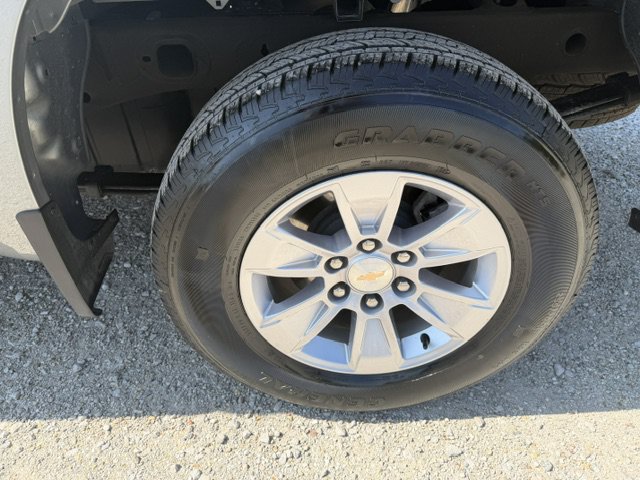Used 2026 Chevrolet Silverado 1500 LT AWD/4WD image 14