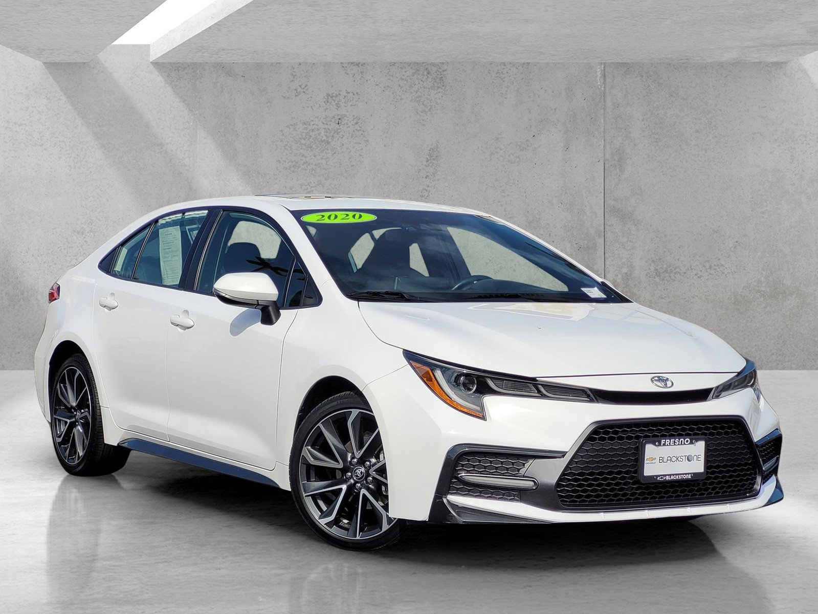 Used 2020 Toyota Corolla SE w/ SE Premium Package