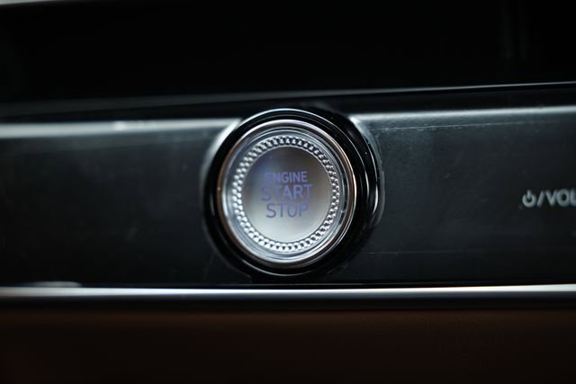 New 2026 Genesis GV70 2.5T Advanced image 38