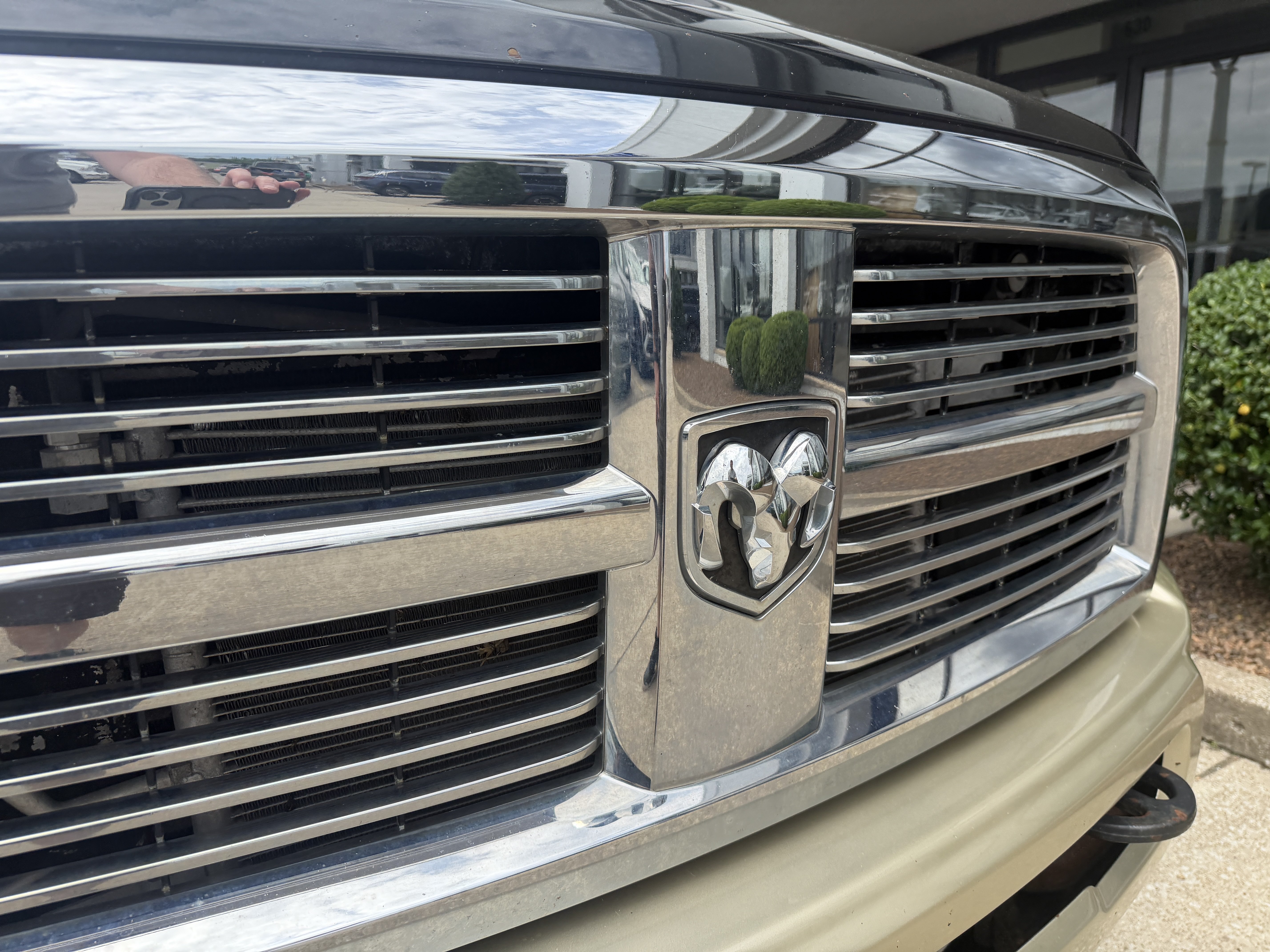 Used 2011 RAM 3500 Laramie Longhorn w/ Protection Group AWD/4WD image 18