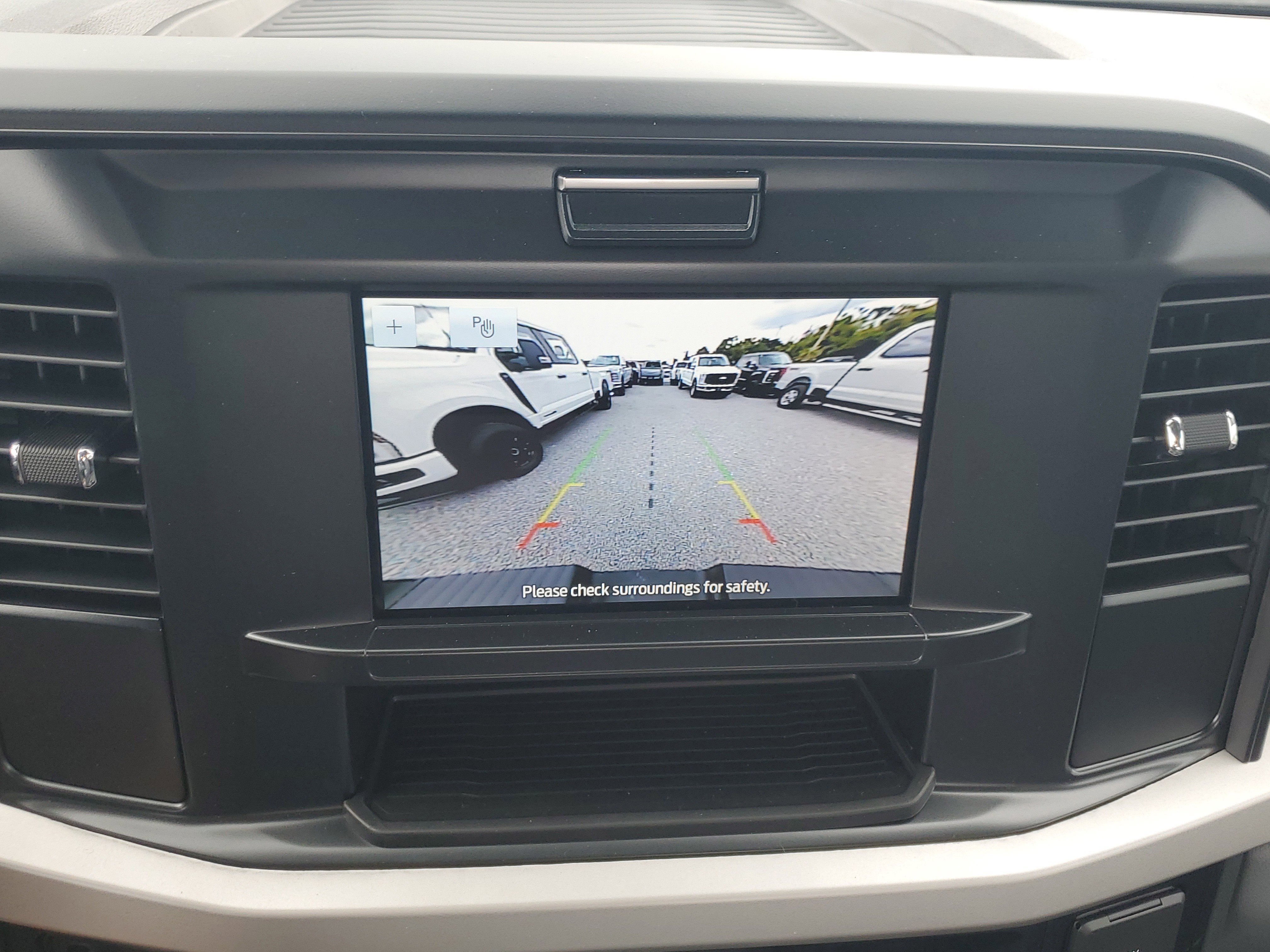 New 2026 Ford F250 XL w/ XL Chrome Package image 19