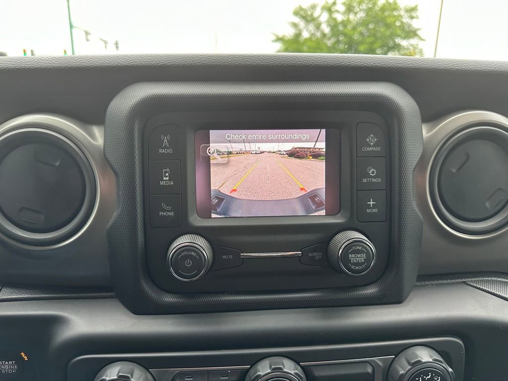 Used 2021 Jeep Gladiator Sport w/ Trailer Tow Package image 13