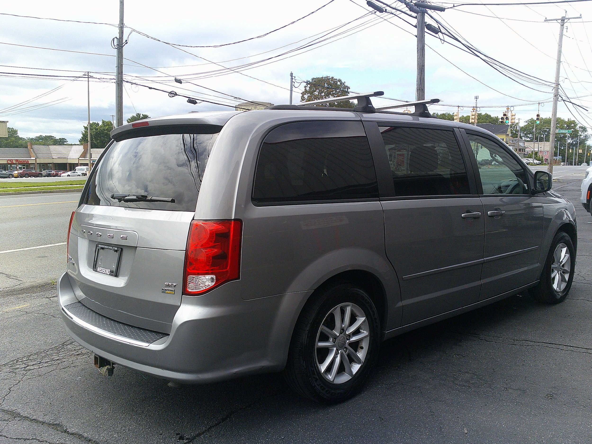 Used 2016 Dodge Grand Caravan SXT FWD image 10