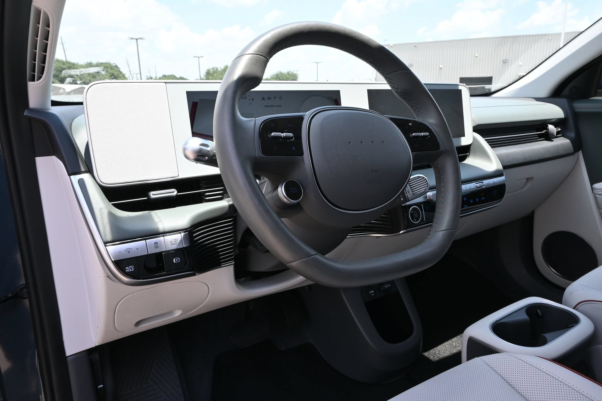 Used 2022 Hyundai Ioniq 5 SEL RWD image 18