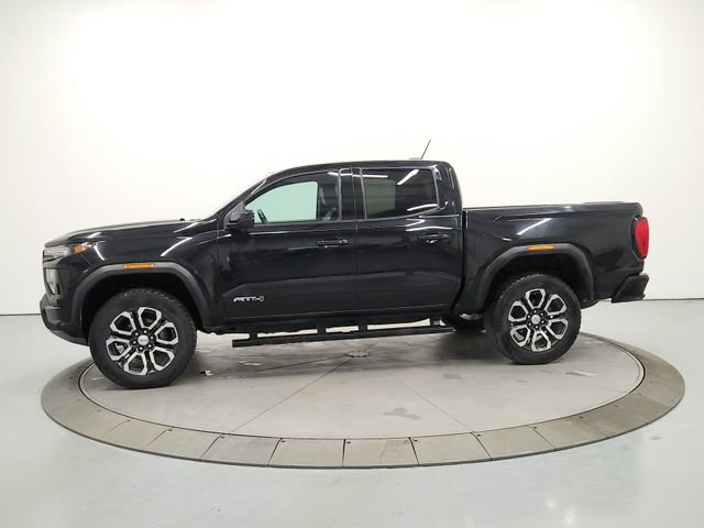 Used 2023 GMC Canyon AT4 image 4