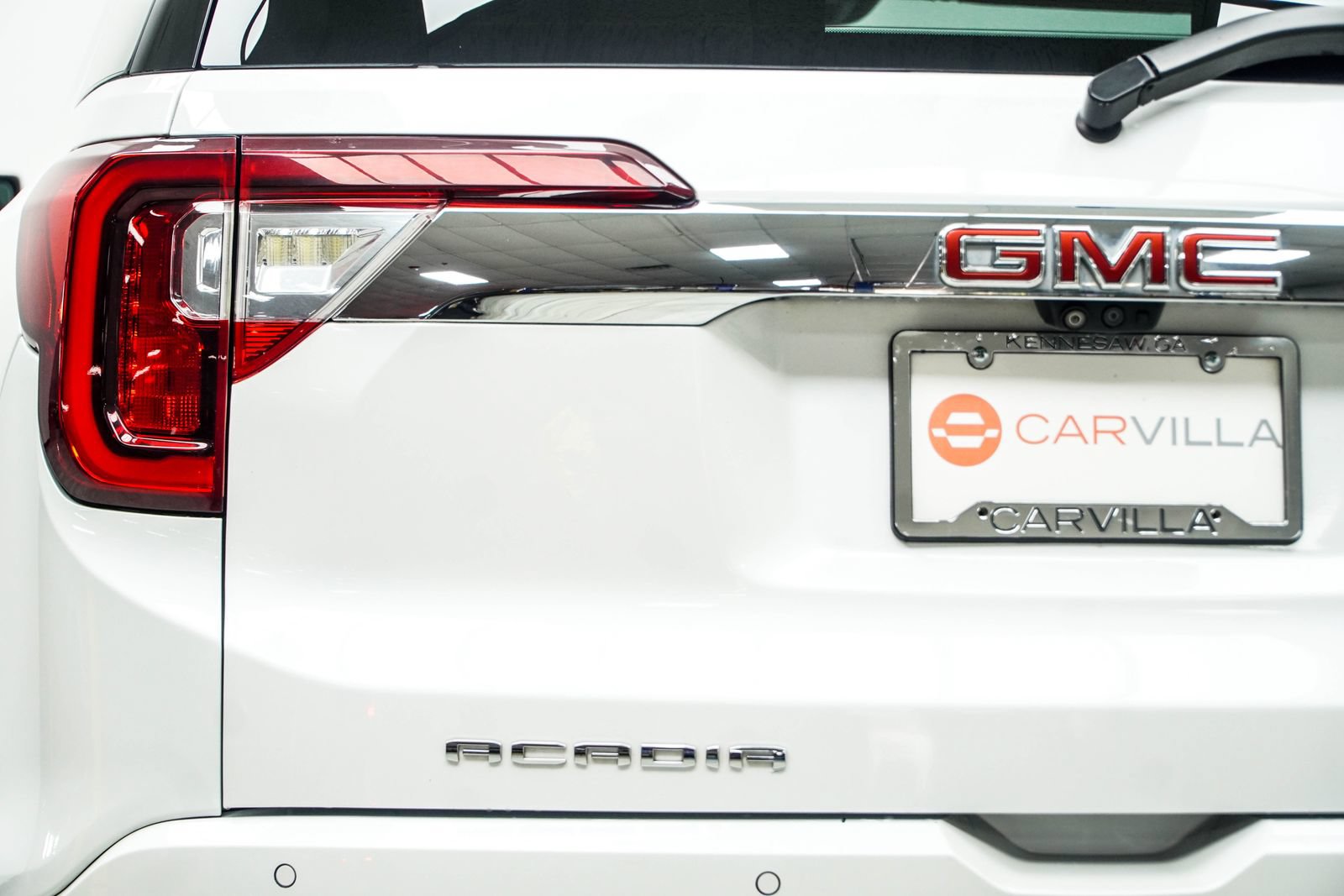 Used 2021 GMC Acadia Denali w/ Denali Technology Package FWD image 16