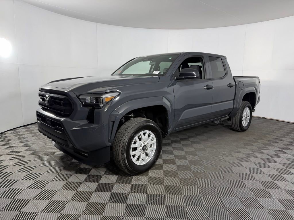 Used 2025 Toyota Tacoma SR image 3