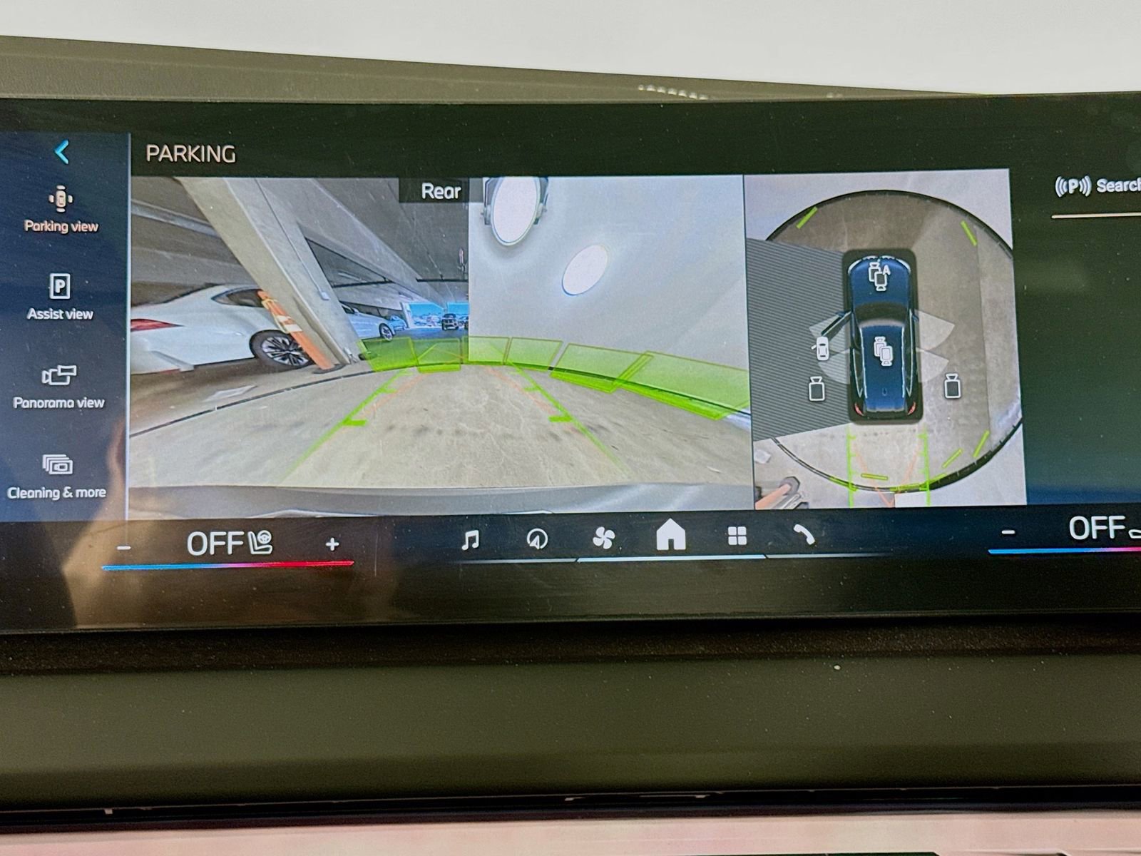 Used 2026 BMW X3 xDrive30 w/ Premium Package image 13