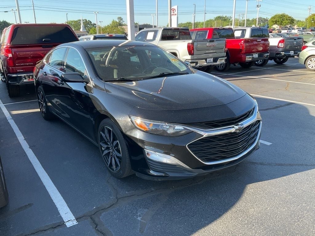 Used 2021 Chevrolet Malibu RS w/ LPO, Convenience Package 2