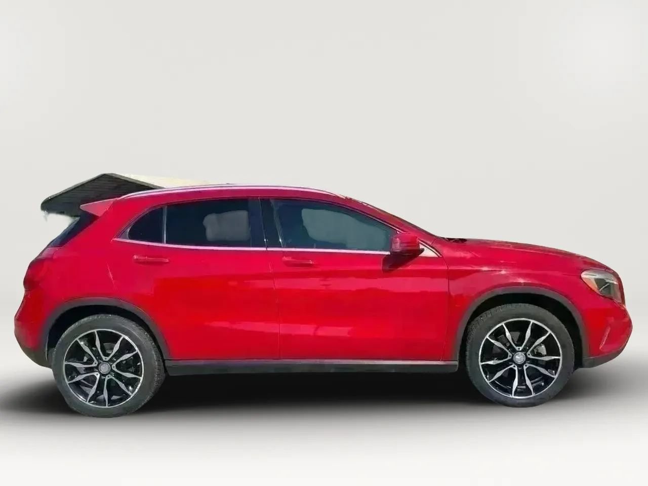 Used 2016 Mercedes-Benz GLA 250 image 5