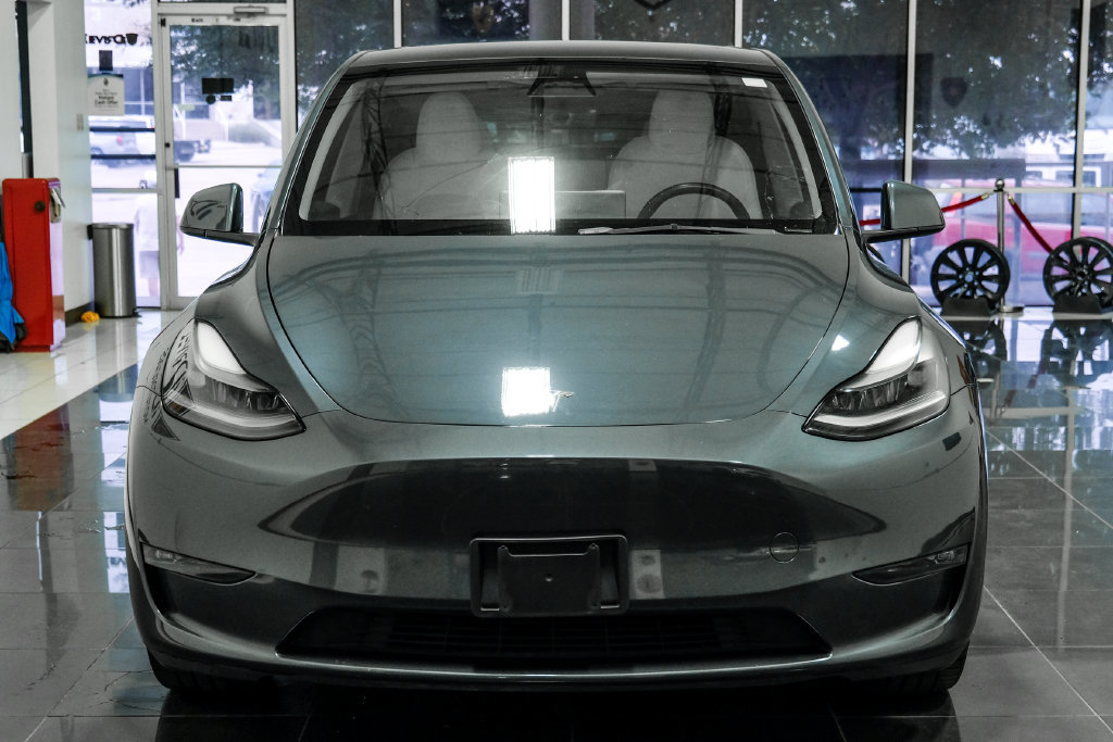 Used 2023 Tesla Model Y Long Range AWD/4WD image 6