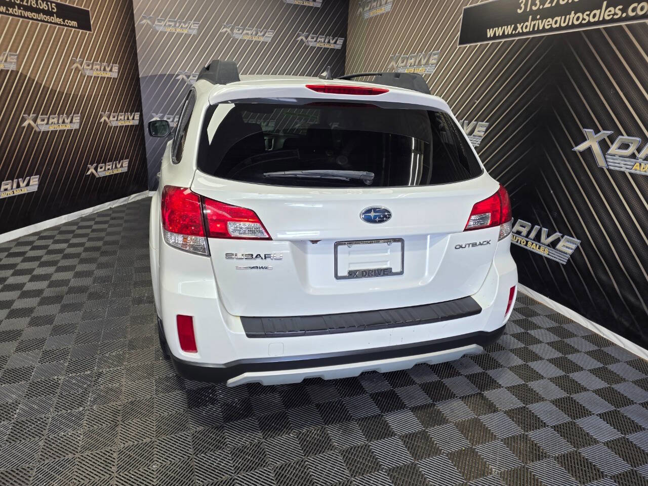 Used 2014 Subaru Outback 2.5i Limited image 12