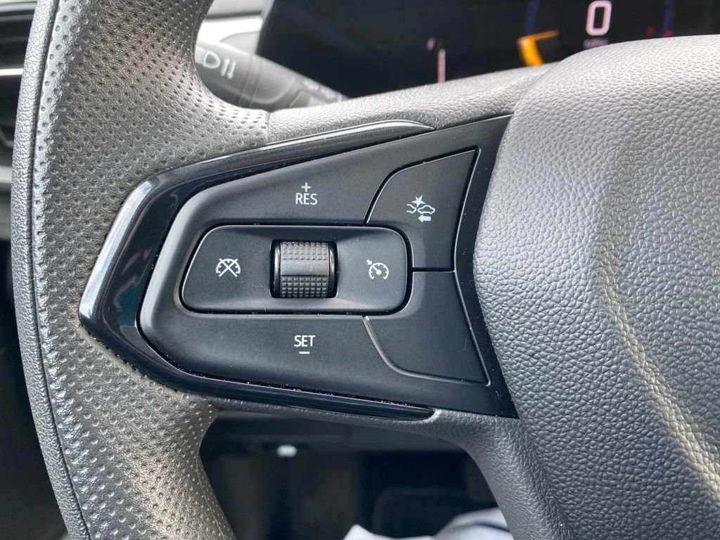 Used 2025 Chevrolet TrailBlazer LT image 26