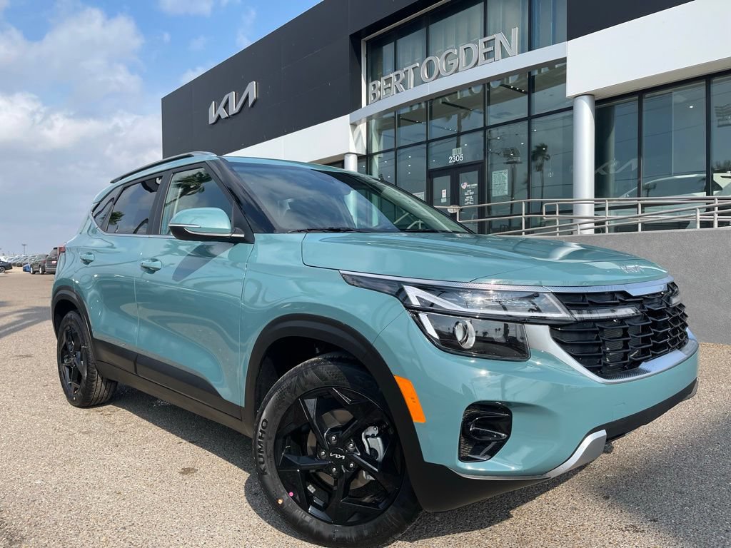 New 2026 Kia Seltos EX w/ EX Sunroof Package