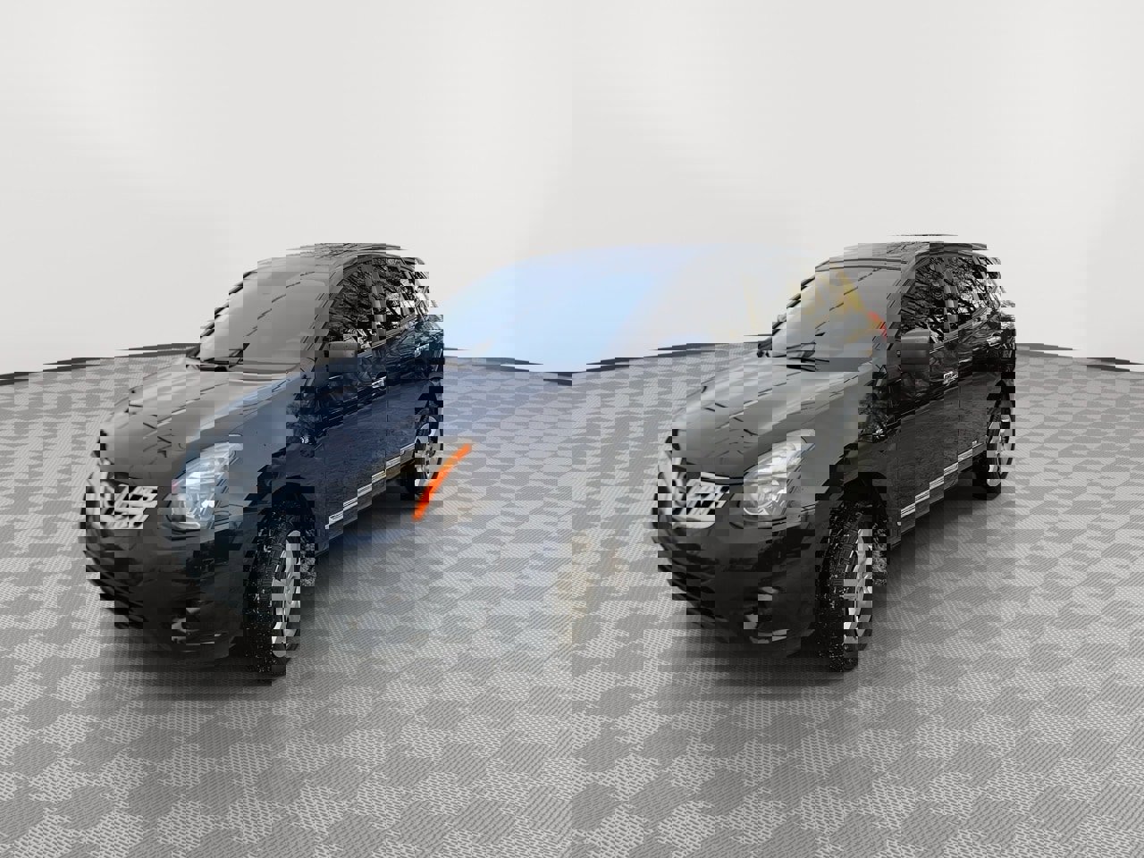 Used 2015 Nissan Rogue S image 4