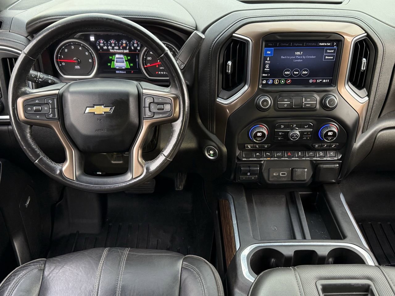 Used 2022 Chevrolet Silverado 1500 High Country w/ Safety Package II AWD/4WD image 9