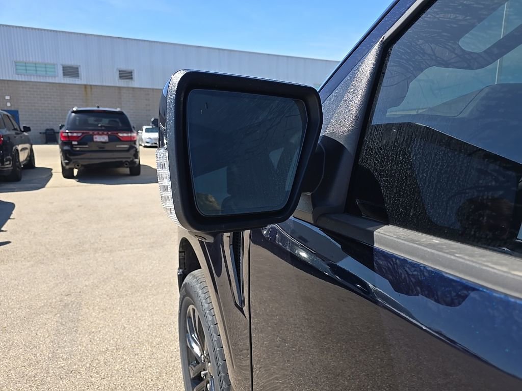 Used 2025 Ford F150 Lariat AWD/4WD image 7