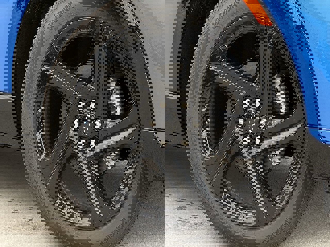 New 2026 Chevrolet Equinox EV RS image 9