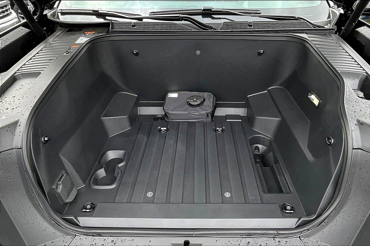 New 2025 GMC Sierra EV Denali image 11