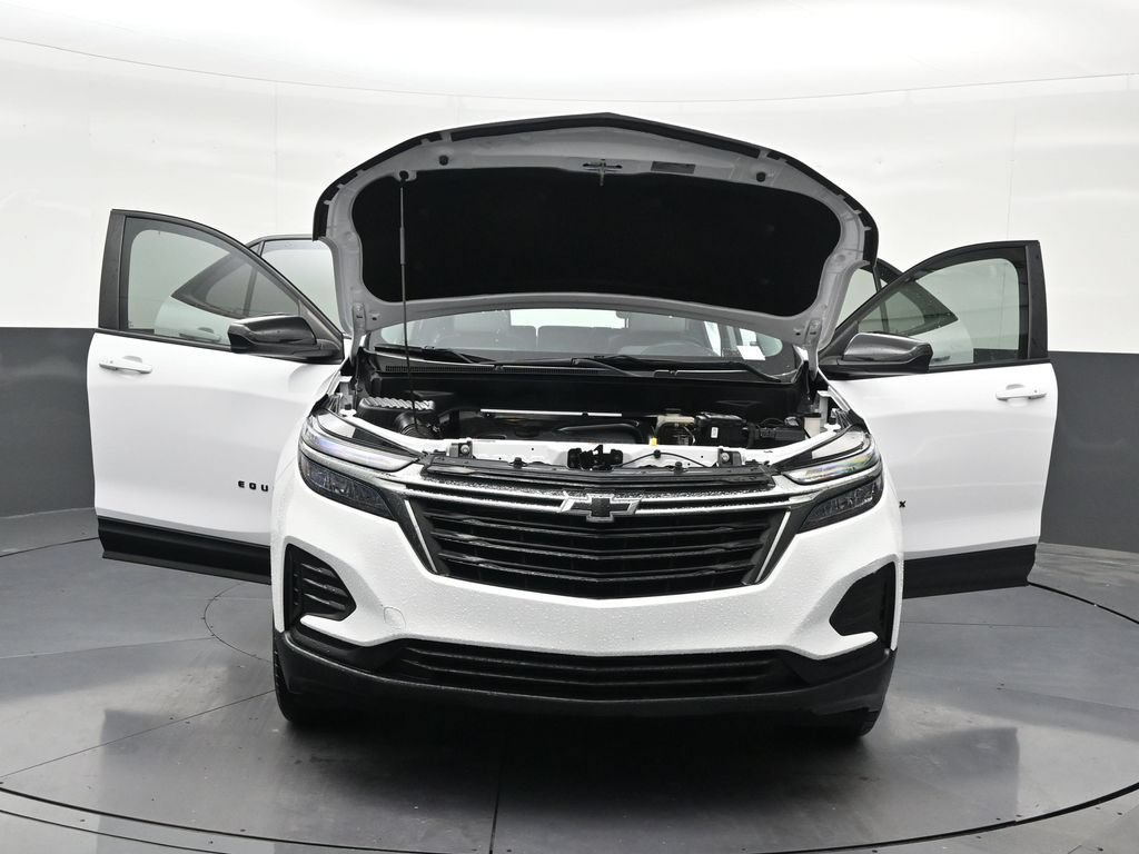 Used 2024 Chevrolet Equinox LS w/ Sport Edition FWD image 37