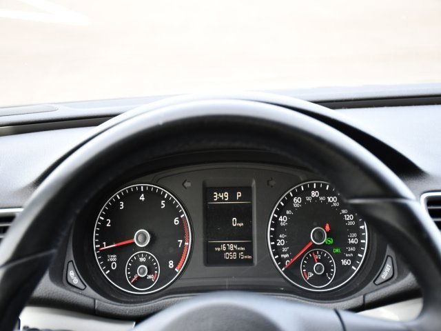 Used 2015 Volkswagen Passat 1.8T Limited Edition image 21