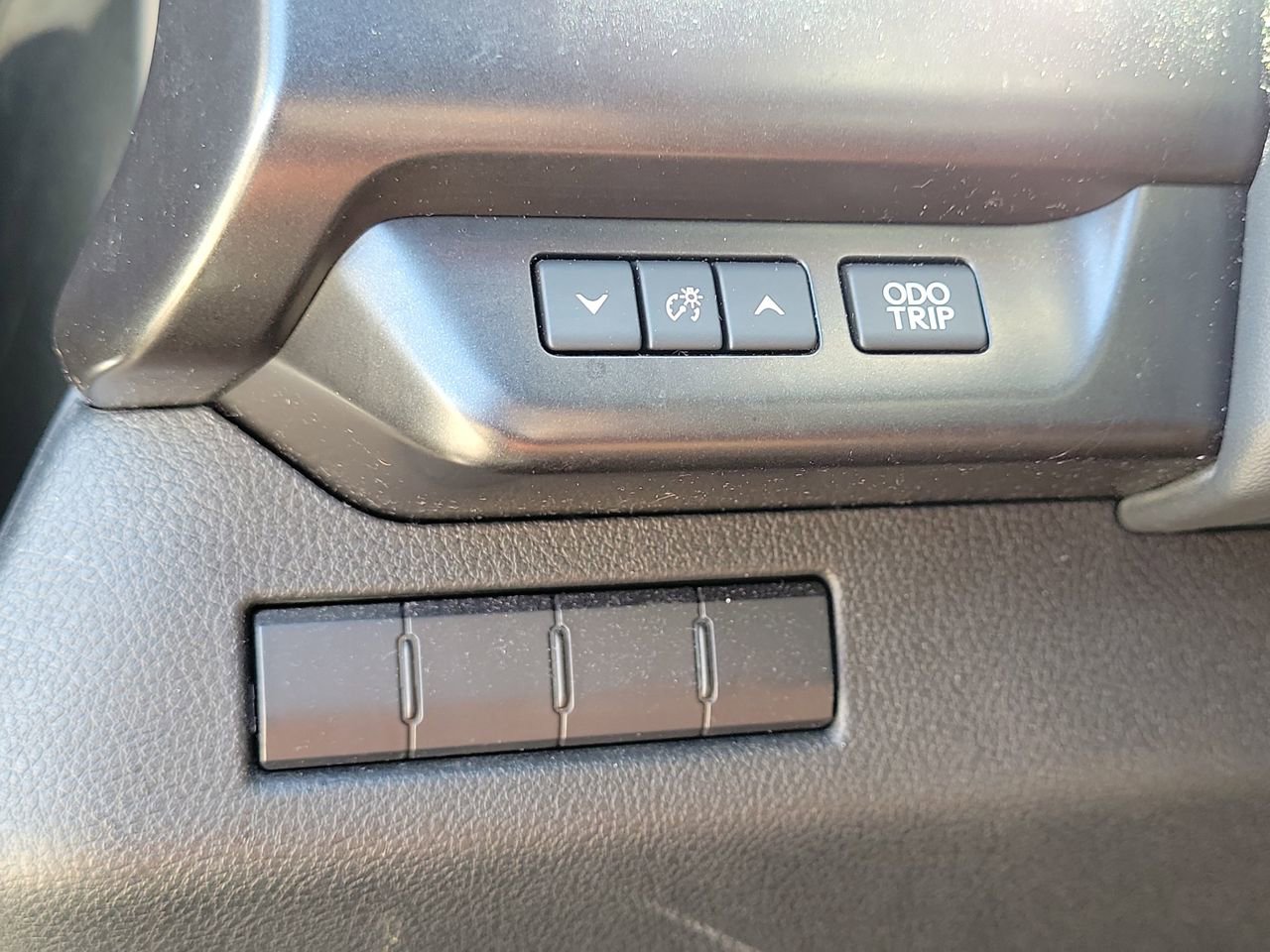 Used 2021 Lexus UX 200 image 26