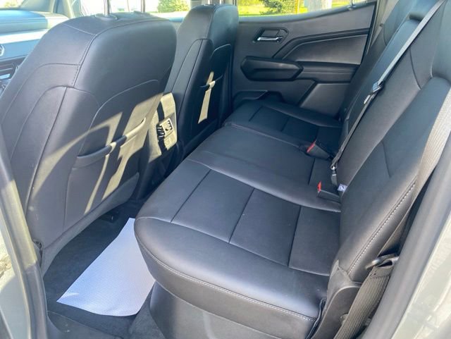 Used 2023 Chevrolet Colorado LT w/ LT Convenience Package III AWD/4WD image 18