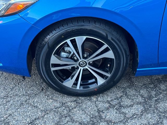 Used 2021 Nissan Sentra SV image 2