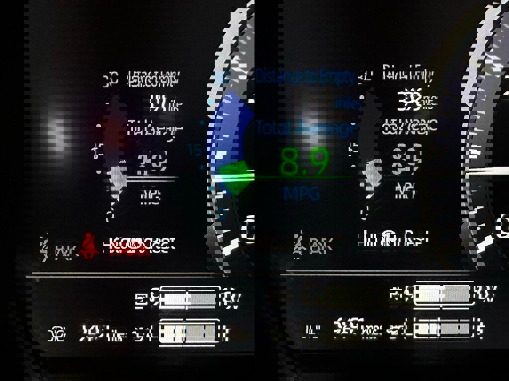 Used 2025 Toyota Tundra Platinum image 25