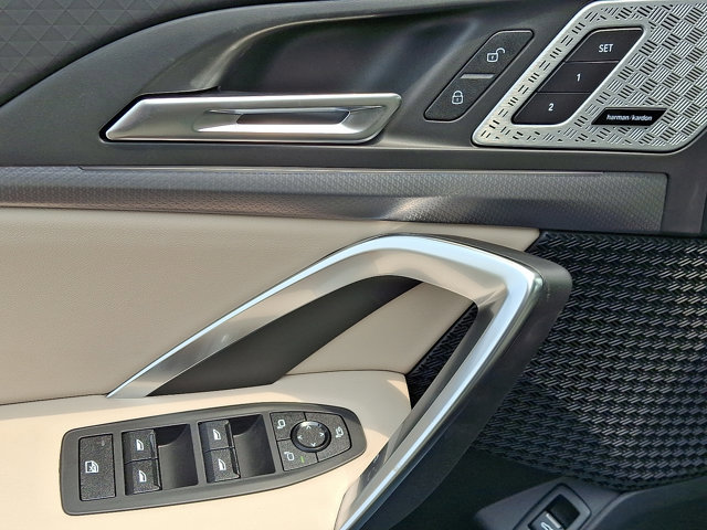 New 2025 BMW X2 M35i w/ Premium Package image 7