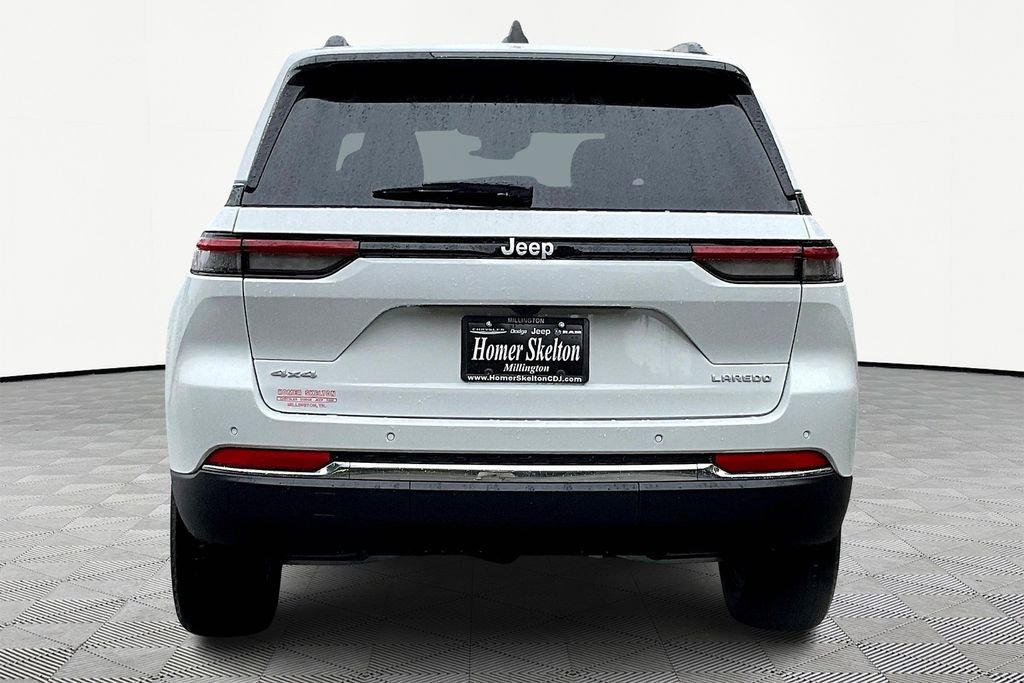 New 2025 Jeep Grand Cherokee Laredo X image 4
