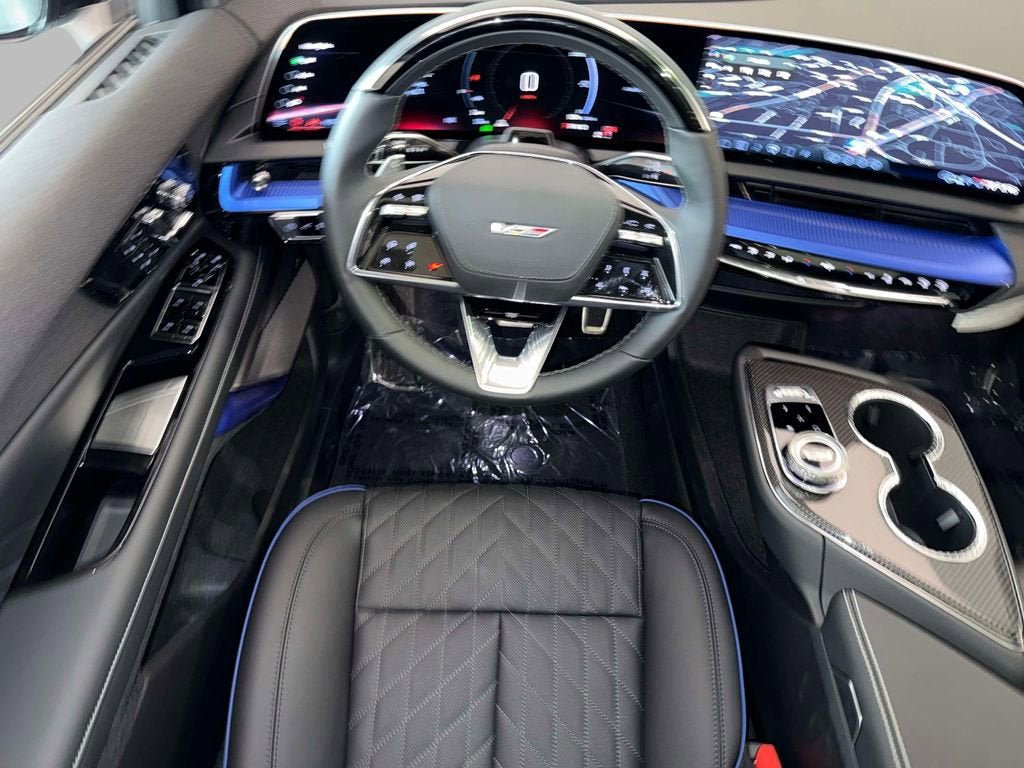 New 2026 Cadillac Optiq V AWD/4WD image 3