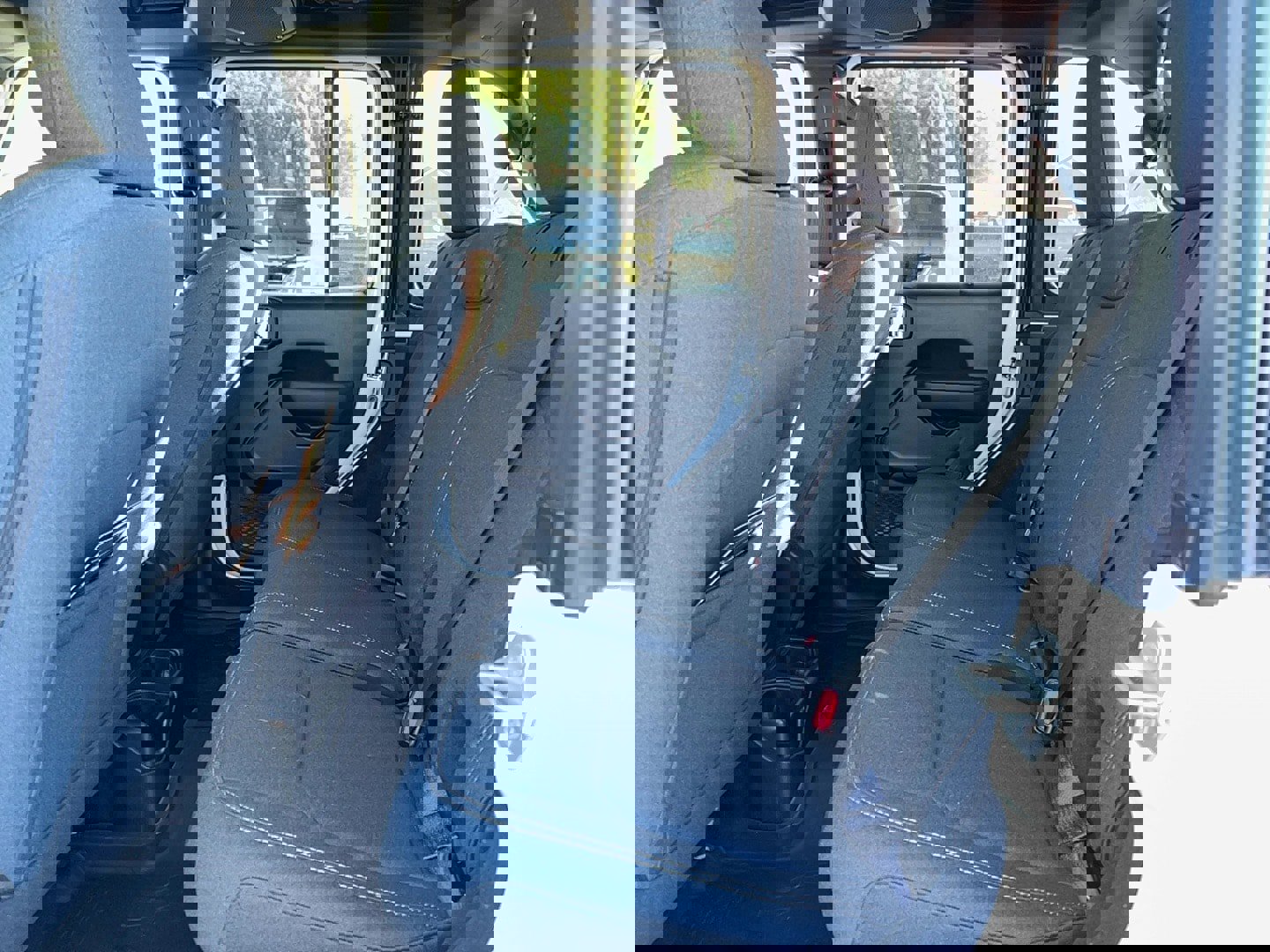 Used 2024 Jeep Wrangler Willys image 29