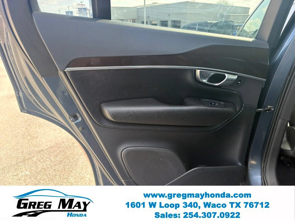 Used 2019 Volvo XC90 T5 Momentum w/ Protection Package Premier FWD image 23
