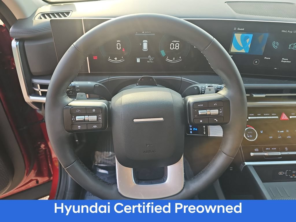 Used 2025 Hyundai Santa Fe SEL FWD image 17