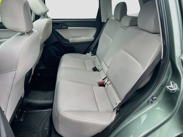 Used 2015 Subaru Forester 2.5i Premium w/ All-Weather Package AWD/4WD image 31