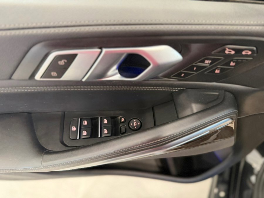 Used 2020 BMW X6 xDrive40i w/ M Sport Package AWD/4WD image 10