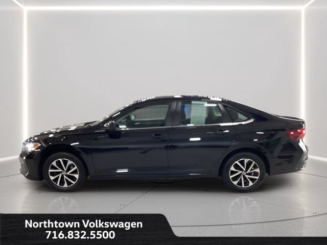 Used 2023 Volkswagen Jetta S FWD image 2