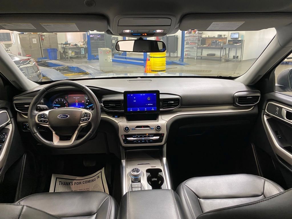 Used 2023 Ford Explorer XLT w/ Equipment Group 202A image 22