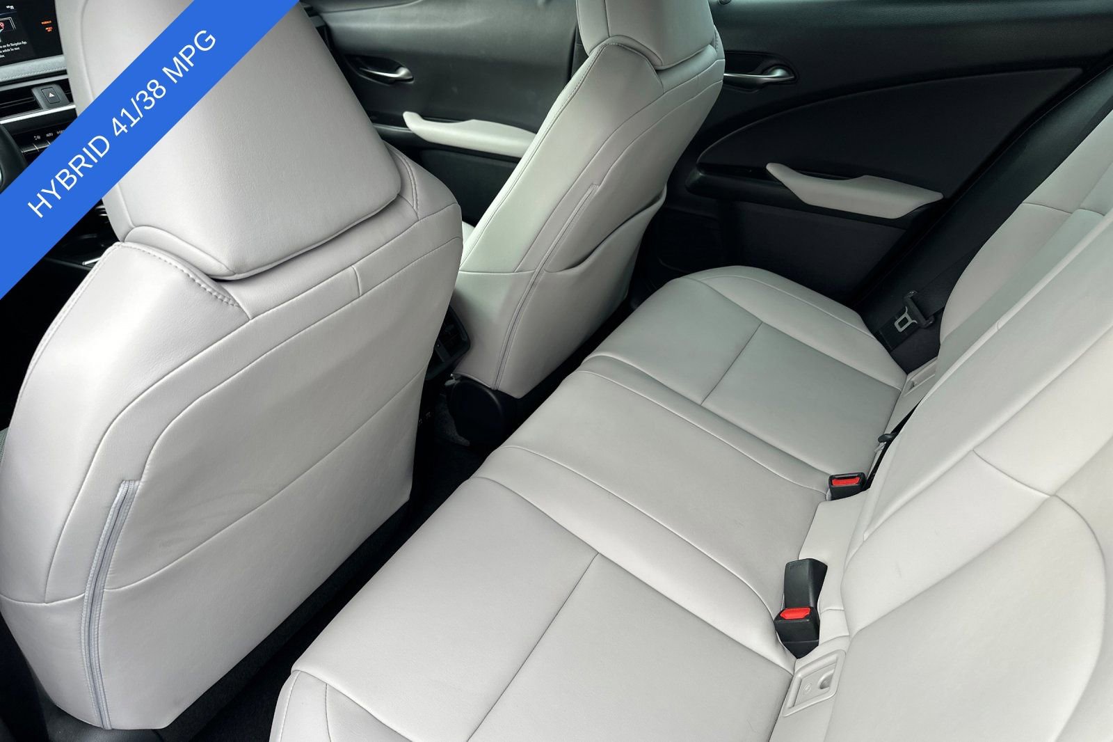 Used 2020 Lexus UX 250h w/ Premium Package image 12