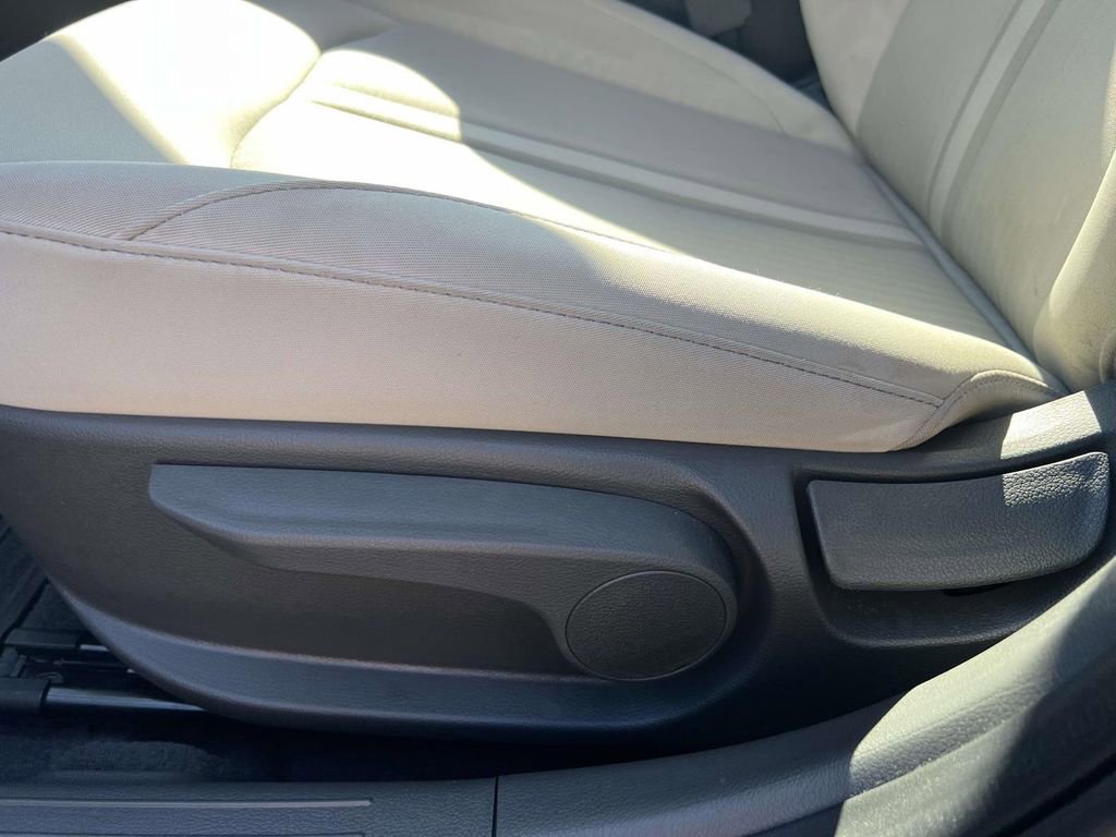 Certified 2025 Hyundai Sonata SE FWD image 17