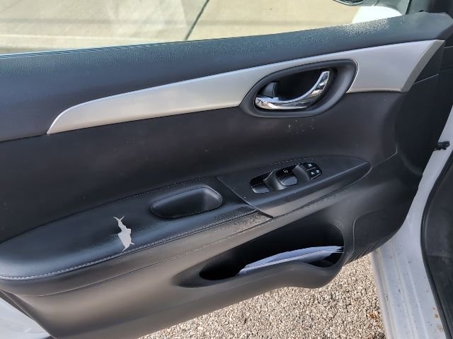 Used 2018 Nissan Sentra S FWD image 8